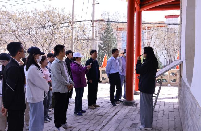 新疆理工学院铸牢中华民族共同体意识研究与实践基地、“大思政课”实践教学基地揭牌、签约仪式在乌什县举行